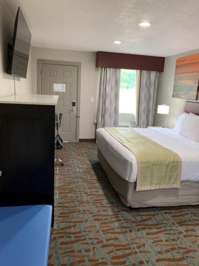 Days Inn By Wyndham Bellville Mansfield Eksteriør billede